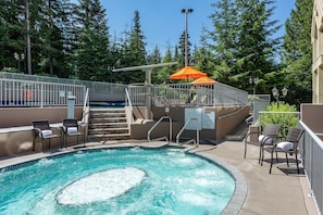 Communal outdoor hot tub