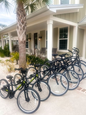 7 FREE bikes for use during your stay.