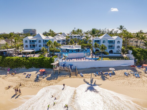Hotel, Resort, Water, Waterfront, Chair