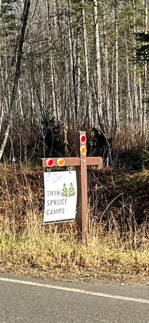 Sign at entrance from Narinello Road. 