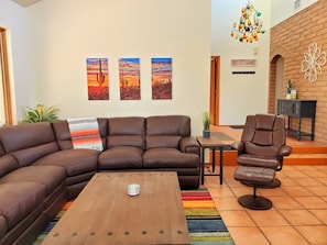 Living room & Entry