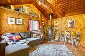 One of four authentic vintage travel lodges with retro flair!