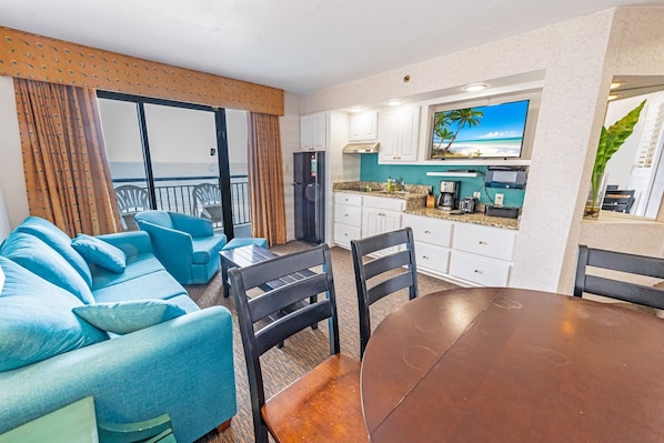 Large Living Area with Views of the Ocean, Beautifully Decorated