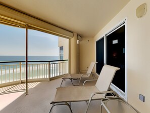 Large Gulf Front Balcony