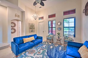 Living Room | Central Heating & Air Conditioning