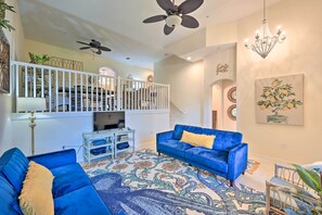 Living Room | 1st Floor | 2 Futons