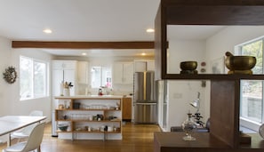 Open layout kitchen with island
