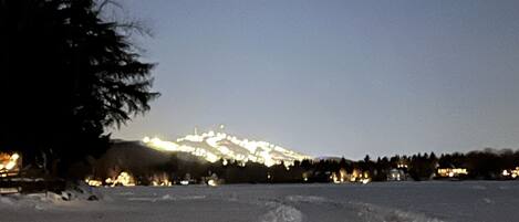 Ski de soirée à Bromont