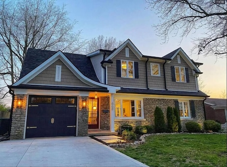Stay in our fully remodeled home located in the beautiful, quiet, and safe Southland neighborhood. Enjoy modern comforts and peaceful surroundings for a relaxing getaway!