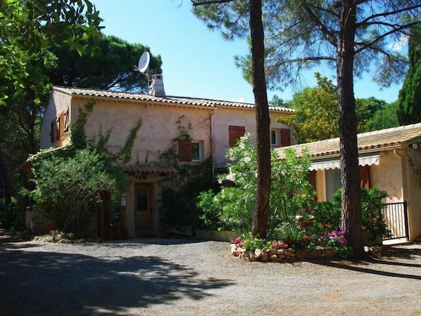 Extérieur