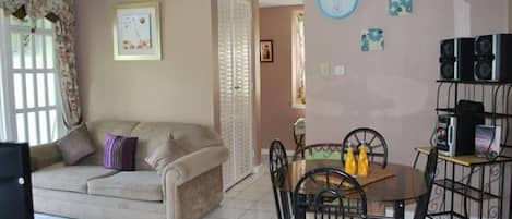 Newly furnished apartment awaits your holiday needs.