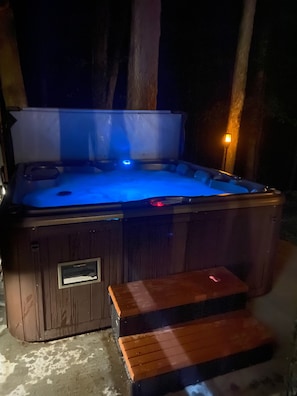 Bain à remous extérieur