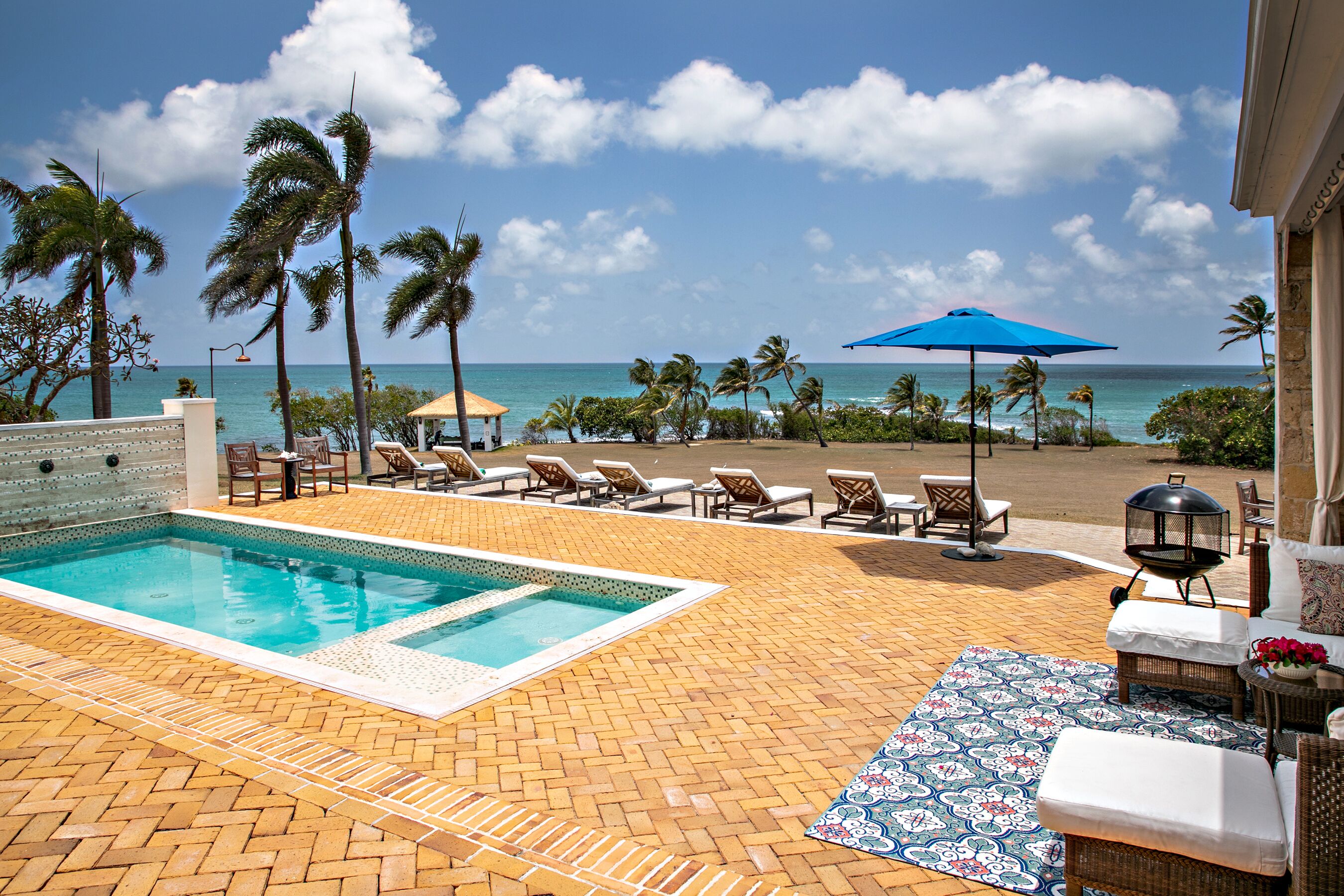 Premier Partner: Close to beach! Refreshing pool! Beautiful