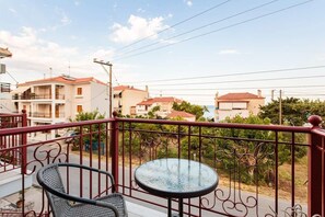 Relax on the veranda attached to the bedroom for a tranquil outdoor retreat