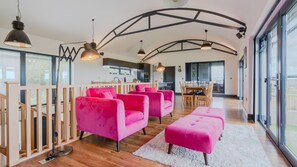 Seating area, Lower Lodge Barn, Bolthole Retreats