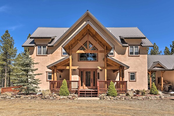 Angel Fire Vacation Rental | 4BR | 4.5BA | 5,000 Sq Ft | Stairs Required