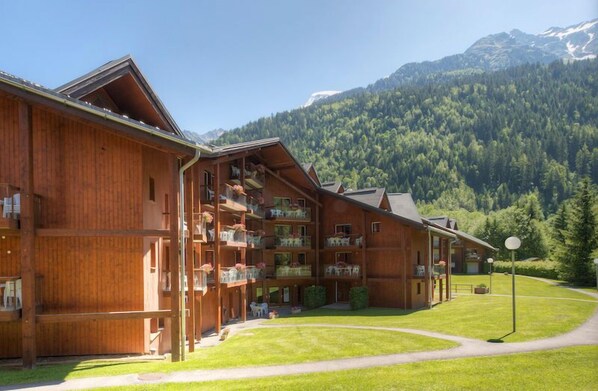 Spend a relaxing summer holiday in the mountains!