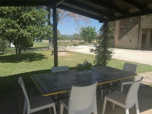 Outdoor dining