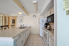 Plenty of counter space to cook together.