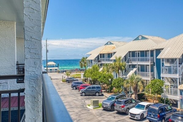 Gulf view from both balconies provides peaceful and beautiful setting