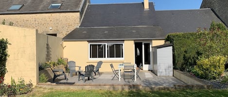 Vue de la terrasse du jardin 