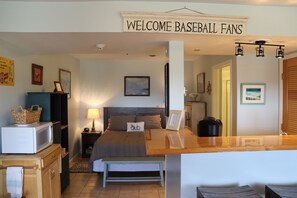 Welcome Baseball Fans!