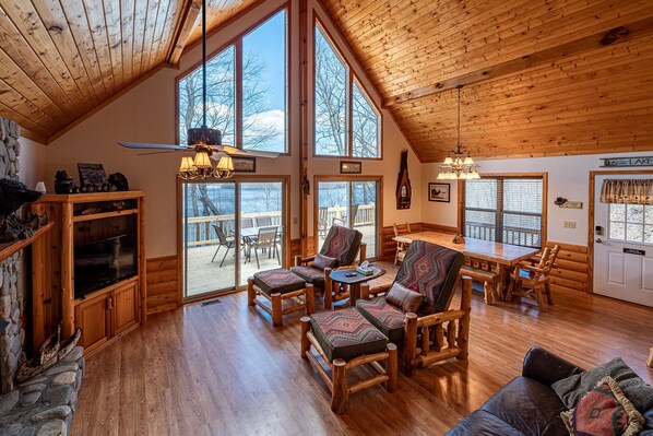 Dining table with plenty of seating in open living space