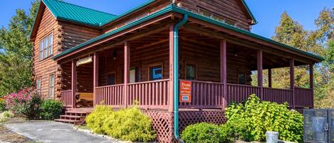 Pigeon Forge Cabin "View to Remember"