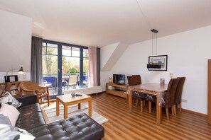 Bick ins Wohnzimmer von der Treppe