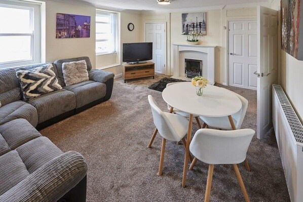 Cobblers Cottage, Whitby - Stay North Yorkshire