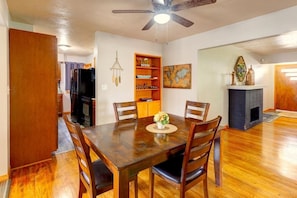 Dining room with table and 4 chairs.