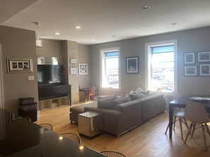 So much sunlight in the kitchen and living area. Very High ceilings! 