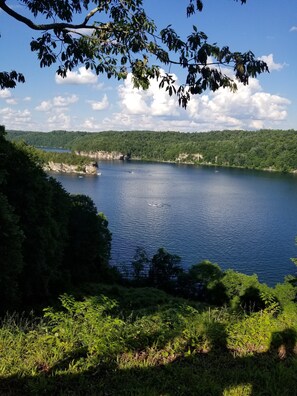 Summersville lake, Long Point Overlook