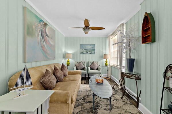 Casa Maria 1 is full of vintage, beachy vibes to make your stay bright and cheery