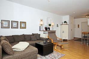 Wohnzimmer mit Sofaecke