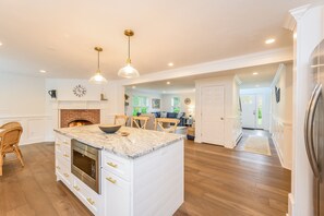 Open concept main living area - 21 Moon Compass Lane Sandwich Cape Cod - New England Vacation Rentals