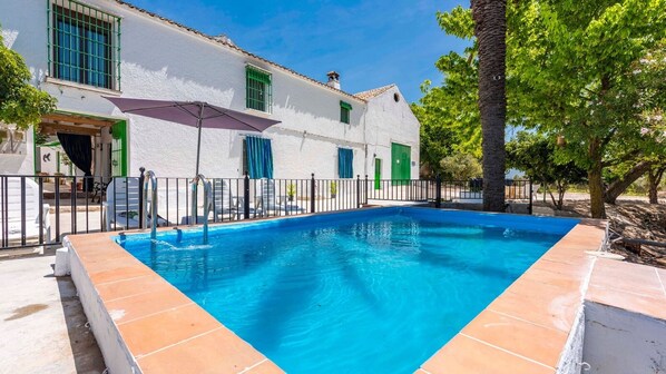 Cortijo Don Simón Cabra by Ruralidays