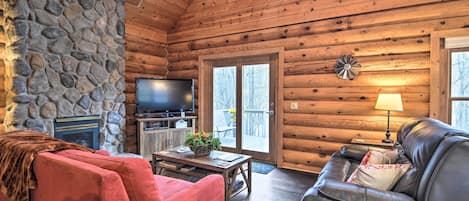 Gaylord Vacation Rental | 2BR | 2BA | 2-Story Cabin | 1,648 Sq Ft