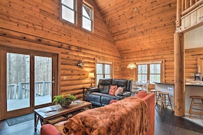 Living Room | Sleeper Sofa