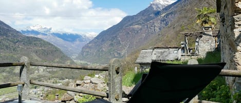 Nuage, Ciel, Montagne, Plante, Propriété, La Nature, Bâtiment, Montagnes, Mobilier De Jardin, Paysage Naturel