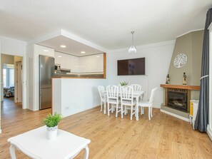 Table, Furniture, Wood, Lighting, Interior Design, Flooring, Hall, Living Room, Floor, Laminate Flooring
