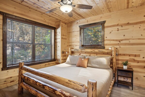 Lazy Raccoon | Great Smoky Mountains Cabin Rentals | Pigeon Forge Cabin Rentals | Located just minutes from the parkway and all the Pigeon Forge attractions, less than 5 minutes from WildSide and Smoky Mountain Zipline.