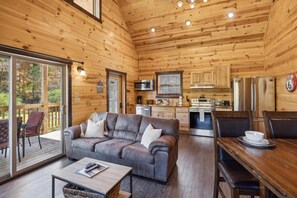 Route 66 | Great Smoky Mountains Cabin Rentals | Gatlinburg Cabin Rentals | Pigeon Forge Cabin Rentals | Affordable Cabin Rentals | Cabins with Hot Tubs, Cabins with Fire Pits