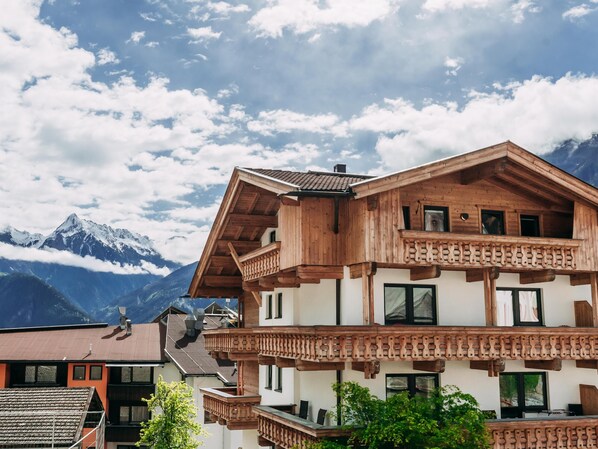 Extérieur maison de vacances [été]