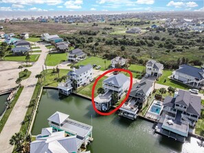 Short drive to the beach & boat ramp