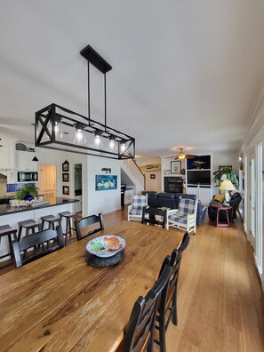 From kitchen to family room