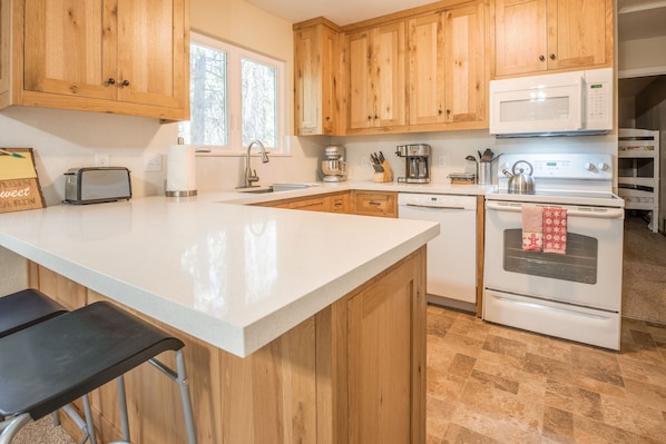 Recently remodeled kitchen - Recently remodeled kitchen