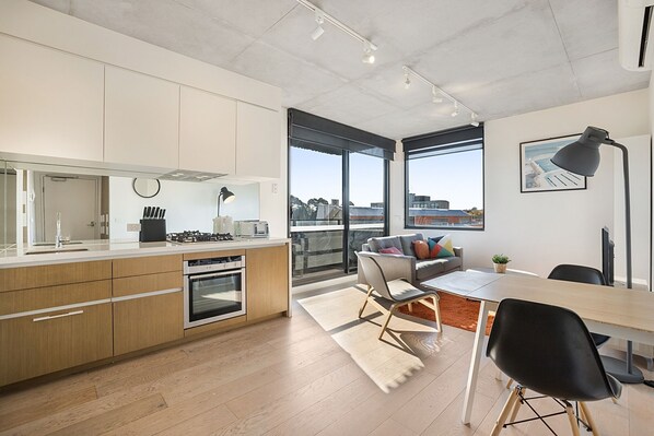 Living Room / Kitchen