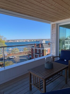 3rd floor balcony view