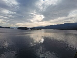 Trawsfynydd lake picture 